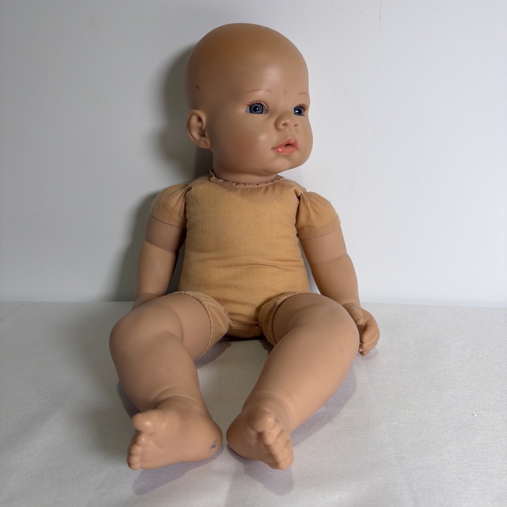 Madame Alexander Middleton Baby Doll 16 Inch 2017